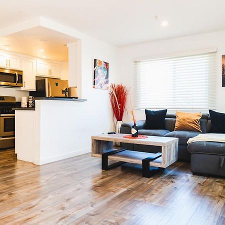 Modern Remodeled 1-Bedroom Close To Hollywood Walk Of Fame With Parking Los Angeles Dış mekan fotoğraf