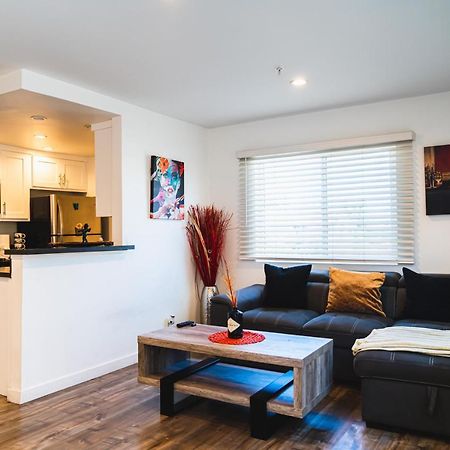 Modern Remodeled 1-Bedroom Close To Hollywood Walk Of Fame With Parking Los Angeles Dış mekan fotoğraf