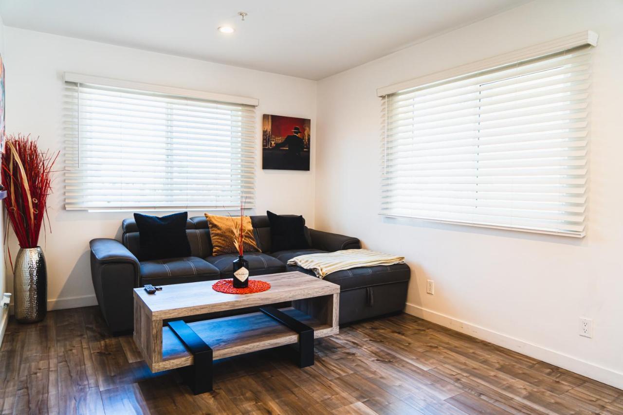 Modern Remodeled 1-Bedroom Close To Hollywood Walk Of Fame With Parking Los Angeles Dış mekan fotoğraf